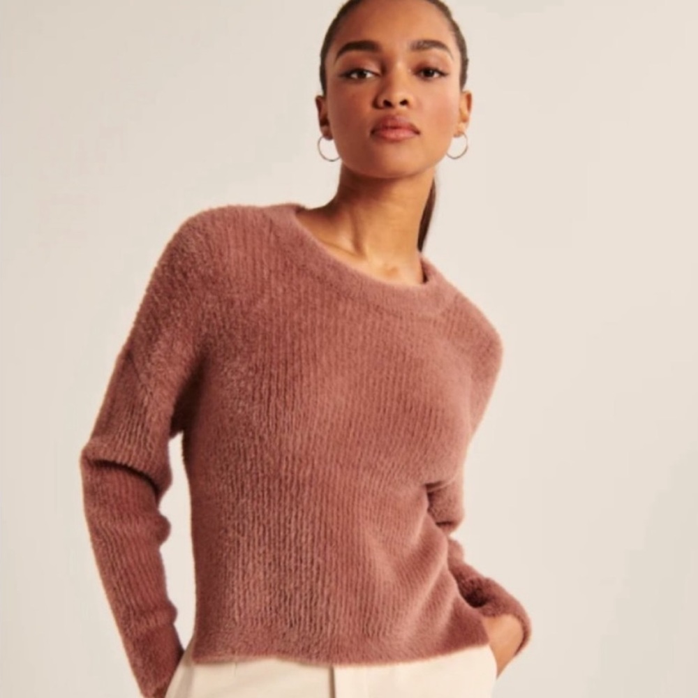 Abercrombie Eyelash sweater